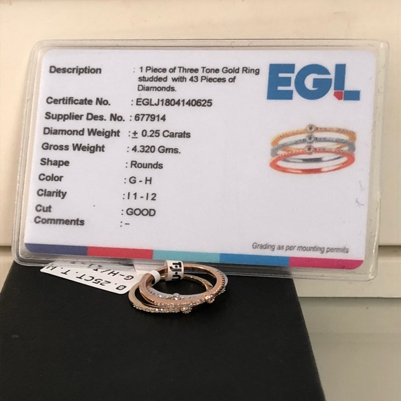 14k gold triple ring diamond set size 7 - Picture 5 of 8